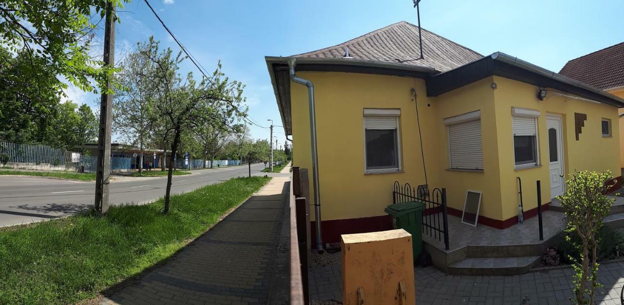 Dyta2 Apartman Apartment *